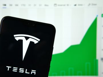 Las acciones de Tesla han ganado mucho valor desde principios de año: ¿es buen momento para invertir en ellas?