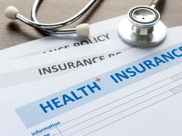 Quedan dos semanas para obtener un seguro de salud en EE.UU.: qué debes hacer