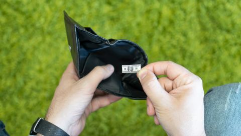 Las familias estadounidenses perdieron más de un mes de salario en los últimos dos años debido a la inflación, según la Fundación Heritage