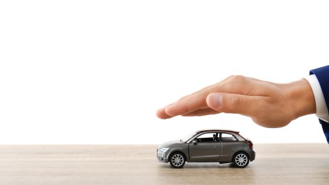 Seguros de Autos EE.UU.: qué cubre una póliza básica