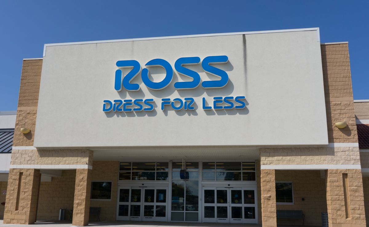 ¿Cuál es el salario de un empleado en Ross Dress for Less en el 2023