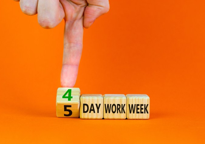 empleos con semana laboral 4 dias