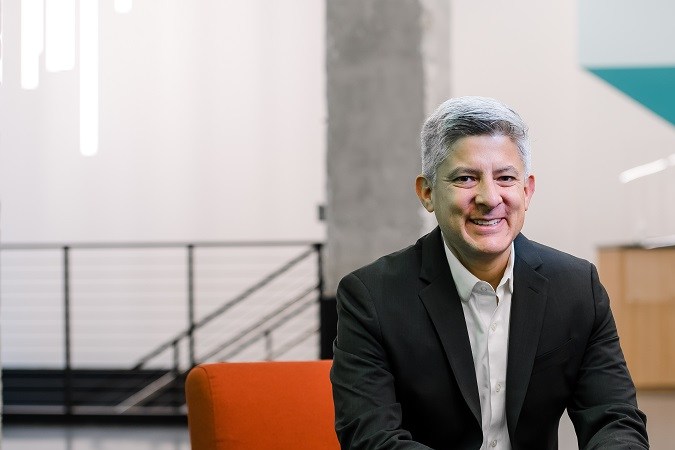 Victor Reinoso, Amazon