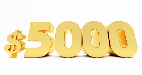 ahorrar $5,000 dolares