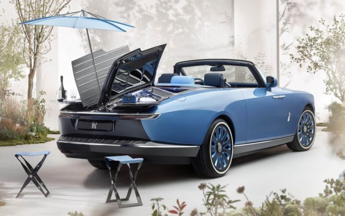 El Rolls-Royce Boat Trail, tuvo una producción limitada de solo 3 unidades, marcó un récord con su precio de alrededor de $28 millones de dólares. Foto: Cortesía Rolls-Royce