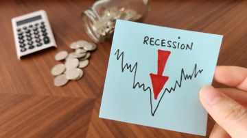 recesión y desempleo