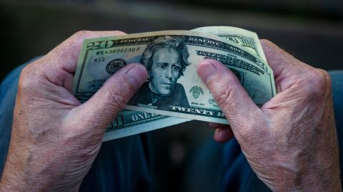 Cheque de estímulo para adultos mayores