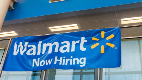 Contrataciones sin titulo universitario en Walmart
