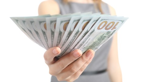 Cheque de estímulo de $1,312 dólares de Alaska