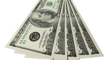 Cheque de estímulo de $500 dólares al mes