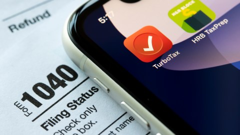 Promoción de $500 dólares de H&R Block y TurboTax