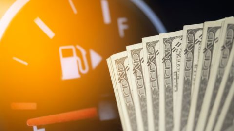 Los precios de la gasolina en el eclipse solar
