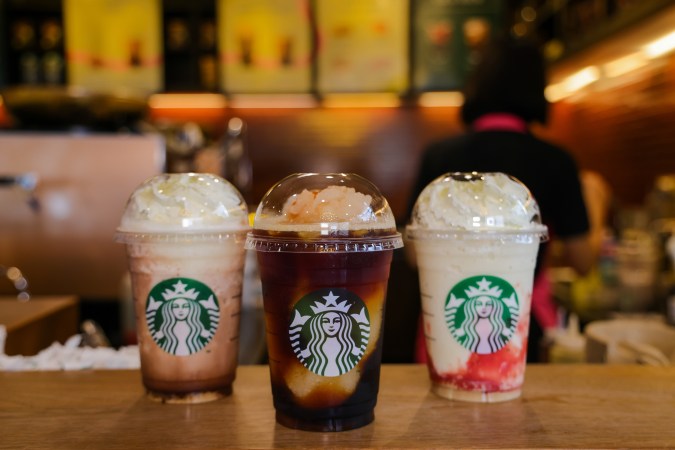 Bebidas Starbucks a mitad de precio