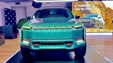 La legendaria marca americana, que está por celebrar su 83 aniversario, presentó su primer SUV 100% eléctrico y no tuvo ninguna reserva para reconocer que la Tesla Model Y es el modelo a vencer en el segmento.