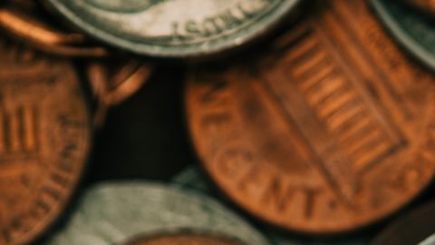 Monedas estadounidenses en primer plano.