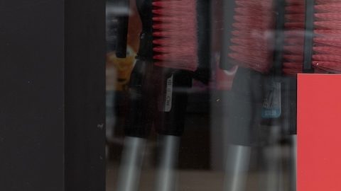 Anuncio que avisa que ahí se aceptan cupones SNAP y EBT.