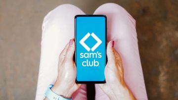 Logotipo de la aplicación de Sam's Club en un teléfono inteligente.