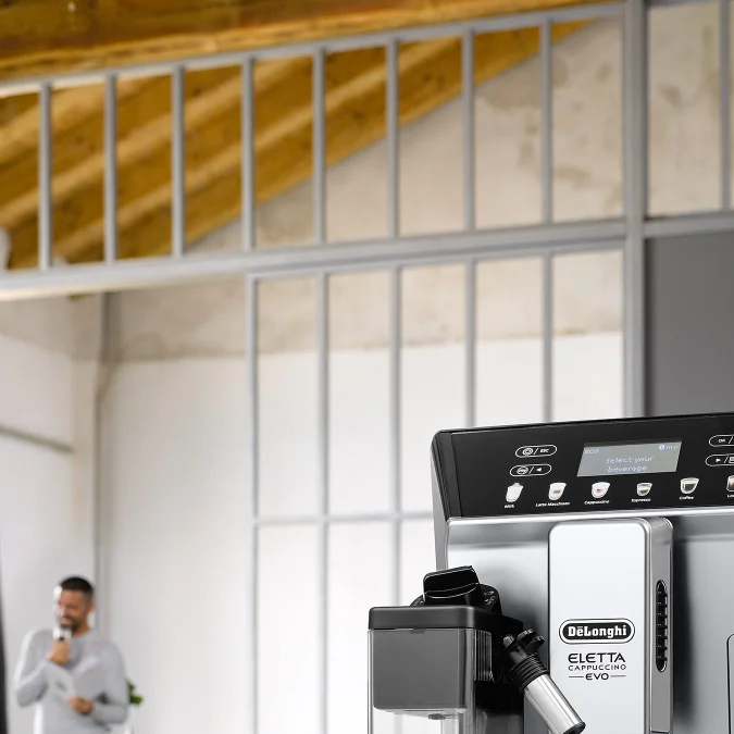 Cafetera De'Longhi Eletta Evo.