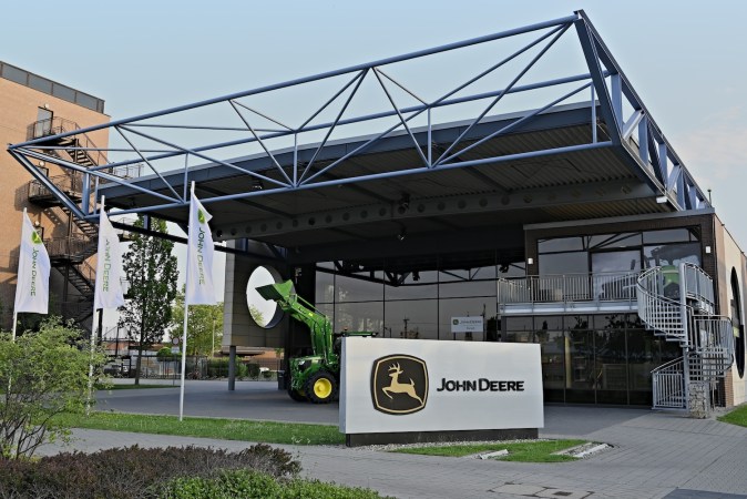 Tienda John Deere en Mannheim, Alemania.