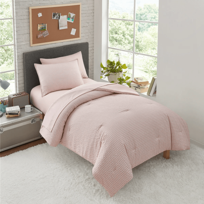 Juego de sábanas y edredón texturizado de microfibra Daniela.