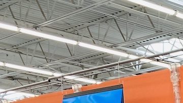 Isla de regreso a la escuela en Walmart Supercenter.