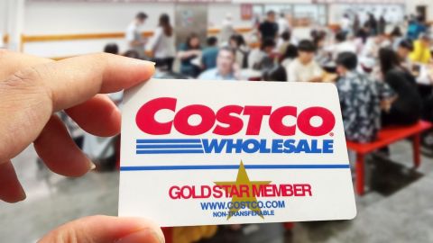 Compras en almacenes mayoristas de Costco.