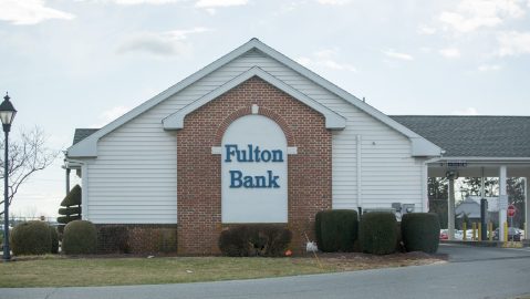 Fachada del Fulton Bank.