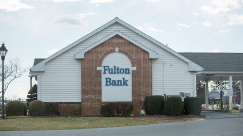 Fachada del Fulton Bank.
