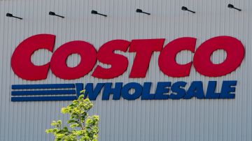 Exterior de la tienda minorista Costco Wholesale.