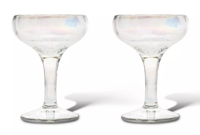 Copas de vino de dos piezas - Bullseye's Playground™.