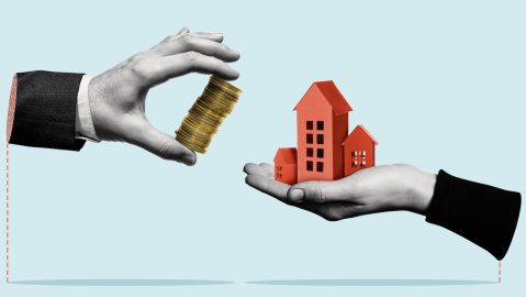 Mercado inmobiliario, compra o venta de vivienda. Collage artístico.