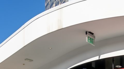 Una tienda Levi en el centro comercial Westfield Century City en Los Ángeles, CA, EE.UU.