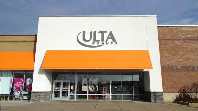 Ultra Beauty ubicada en Mundelein, Illinois, EE.UU.
