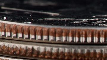 Reverso de la moneda estadounidense de diez centavos Mercury de 1940 con la cabeza de la Libertad alada.