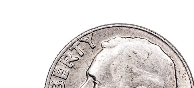 Moneda de diez centavos de Estados Unidos de 1977, un año después de las celebraciones del bicentenario de la independencia estadounidense.