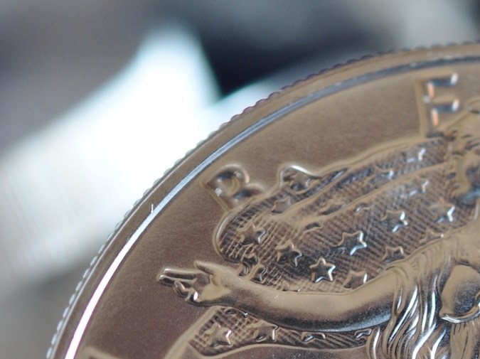 Monedas de plata ilustrativas de tipo editorial Walking Liberty.