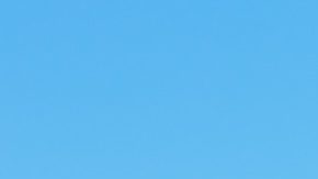 Logotipo de Target en una sucursal de una tienda departamental de descuento.