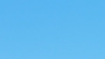 Logotipo de Target en una sucursal de una tienda departamental de descuento.