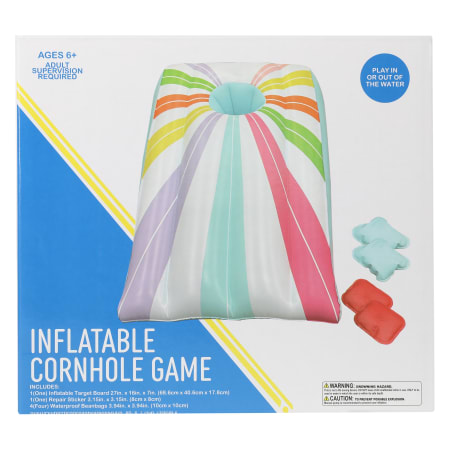 Juego de cornhole inflable.