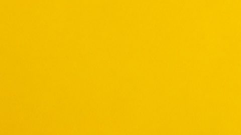 Los ETF son un tipo de fondo de inversión que tiene las mejores características de dos activos populares: combinan los beneficios de diversificación de los fondos mutuos con la simplicidad con la que se pueden intercambiar acciones.