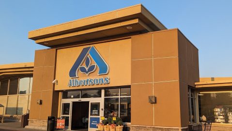 Albertsons tiene varias vacantes para empleados de tienda en diferentes ciudades de California.