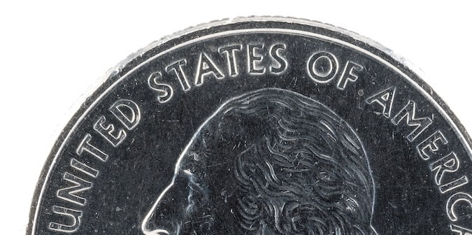 Las monedas de 25 centavos de 1999 de Connecticut están compuestas de 75% cobre y 25% níquel.