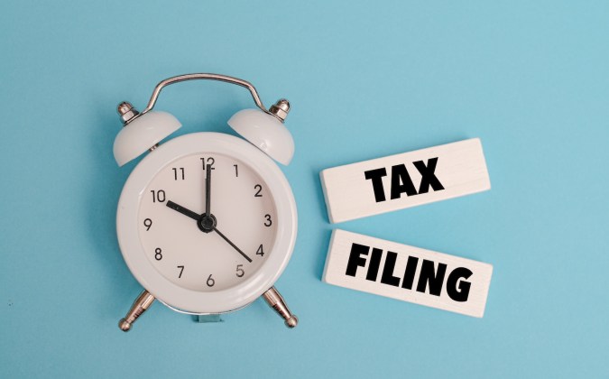 La presentación de impuestos gratuita puede parecer demasiado bueno para ser verdad, pero hay varias opciones que vale la pena conocer.