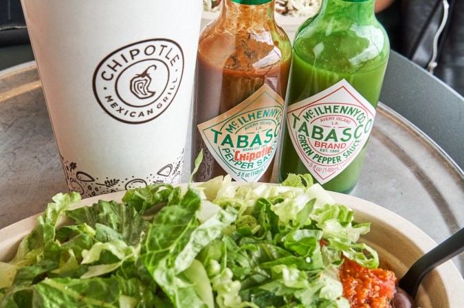 El domingo 9 y lunes 10 de febrero podrás ahorrar algunos dólares en tu comida de Chipotle.