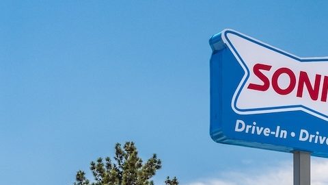Sonic tiene algunas vacantes abiertas para meseros en el estado de Nueva York.