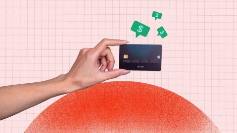 Hay muchas razones por las que podría querer pagar sus impuestos con una tarjeta de crédito, pero también hay varias advertencias.
