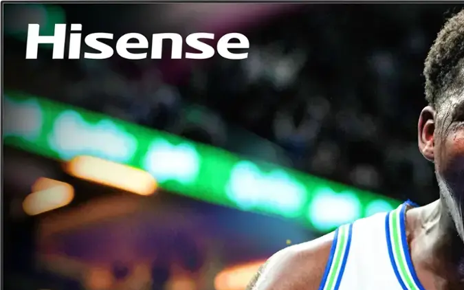 Televisor Hisense 65" Class U7 Series.