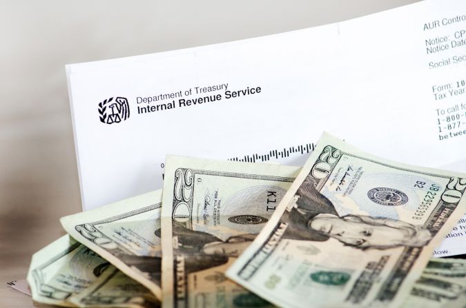 De acuerdo a ABC News, hasta 15,000 personas podrían perder su empleo en el IRS, justo a la mitad de la temporada de impuestos 2025.