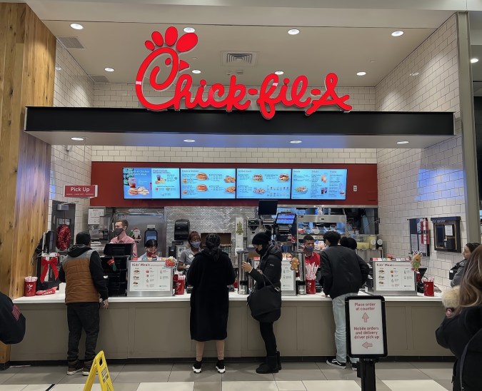 Muchos miembros del equipo de Chick-fil-A han logrado un crecimiento profesional a largo plazo dentro del sistema de la compañía.