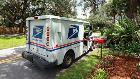 USPS ha recortado 30,000 puestos de trabajo desde 2021.